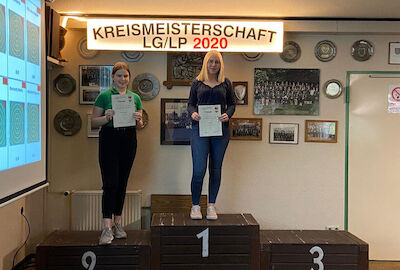 Jugend weiblich Einzelwertung: 1. Platz: Lisa Schröter 2. Platz: Leonie Gottsknecht